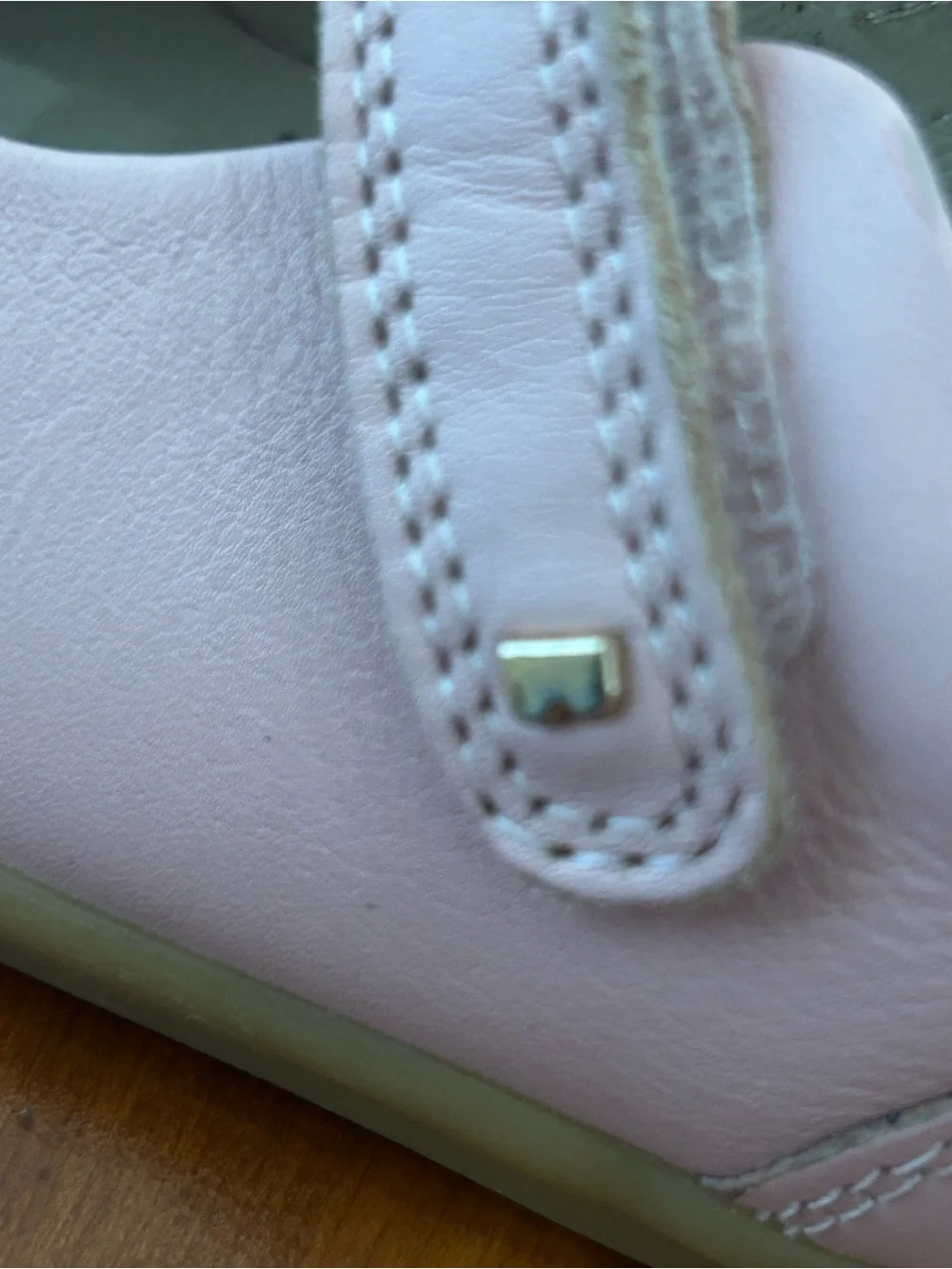 NWOB Bobux I-Walk Delight Girls Leather Soft Pink Shoe Size EU24 US8